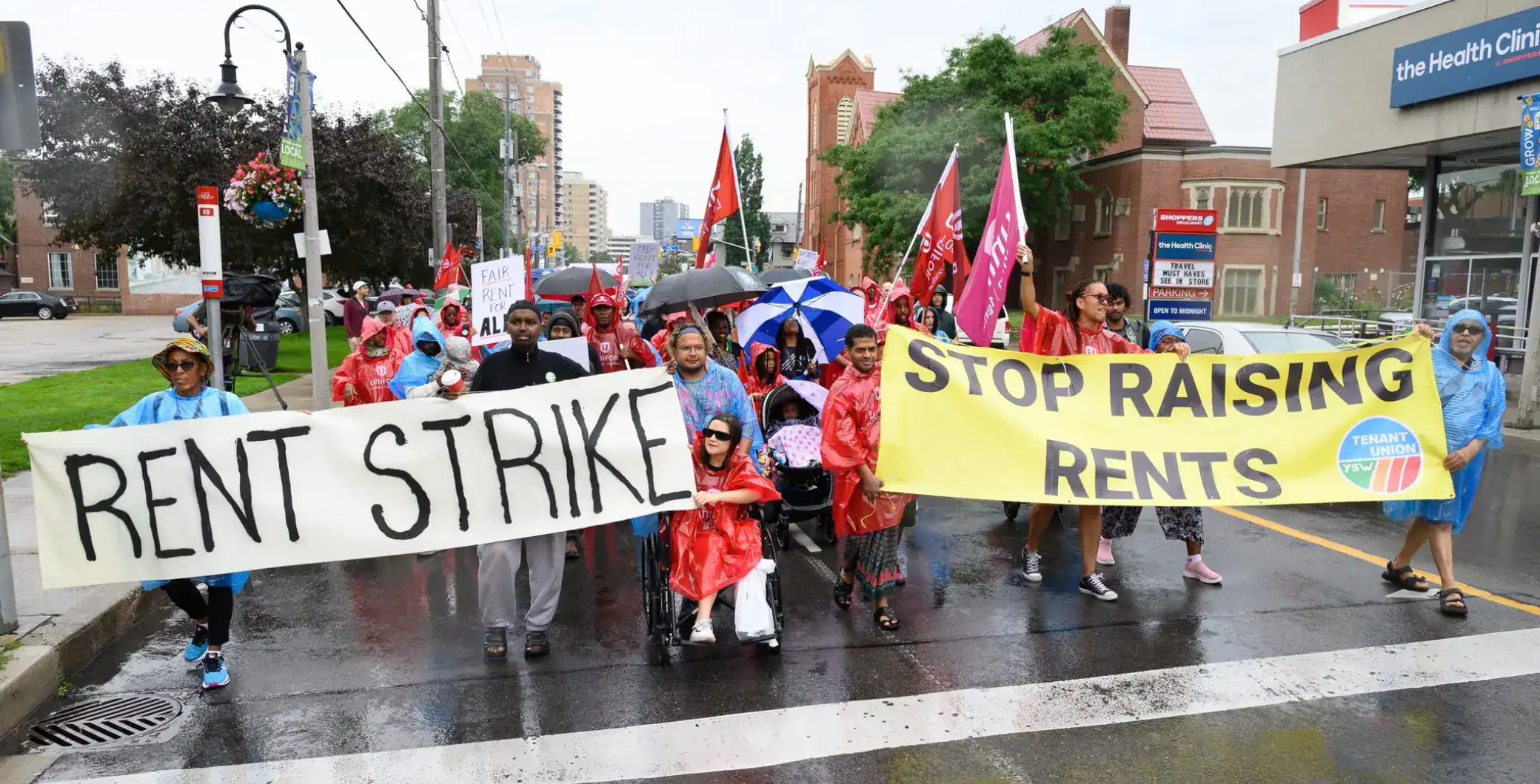 Hundreds of Toronto tenants rally in rent strike NOW Toronto