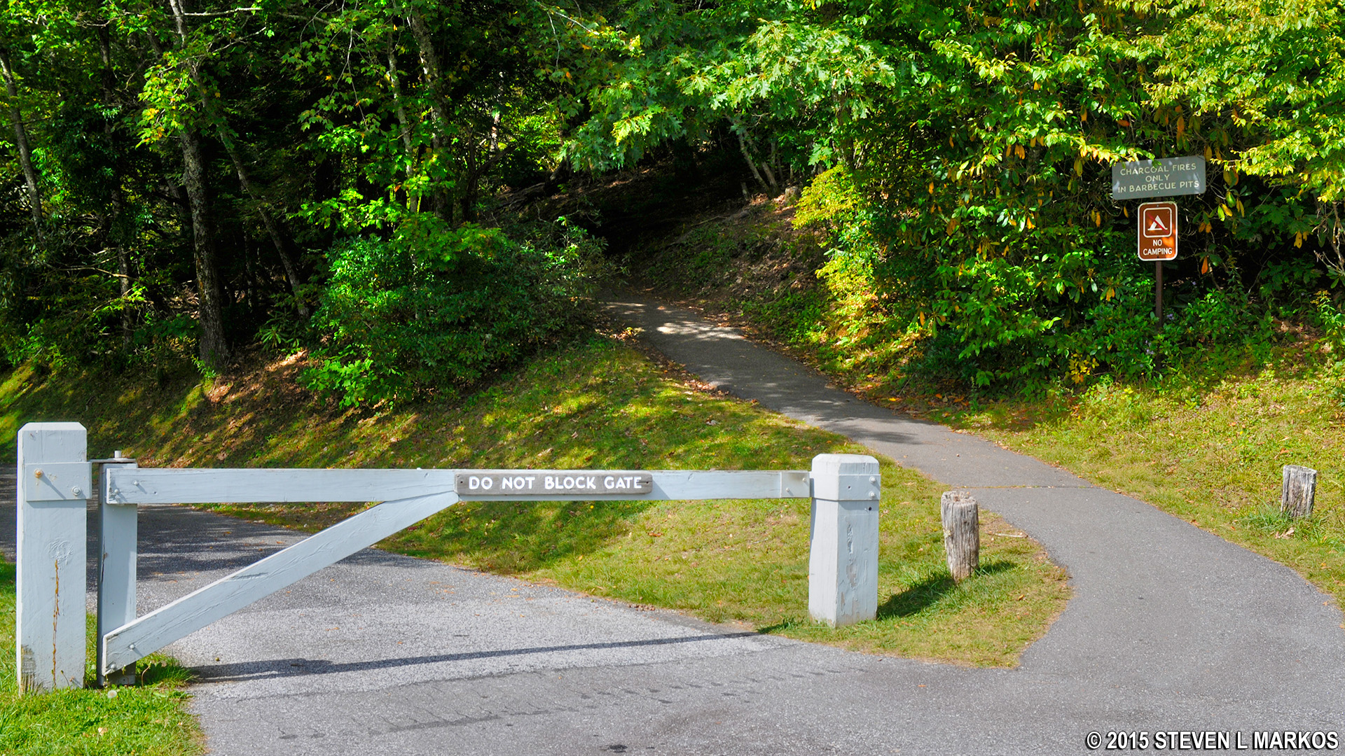 Blue Ridge Parkway MOUNT PISGAH PICNIC AREA (MP 407.8) Bringing you
