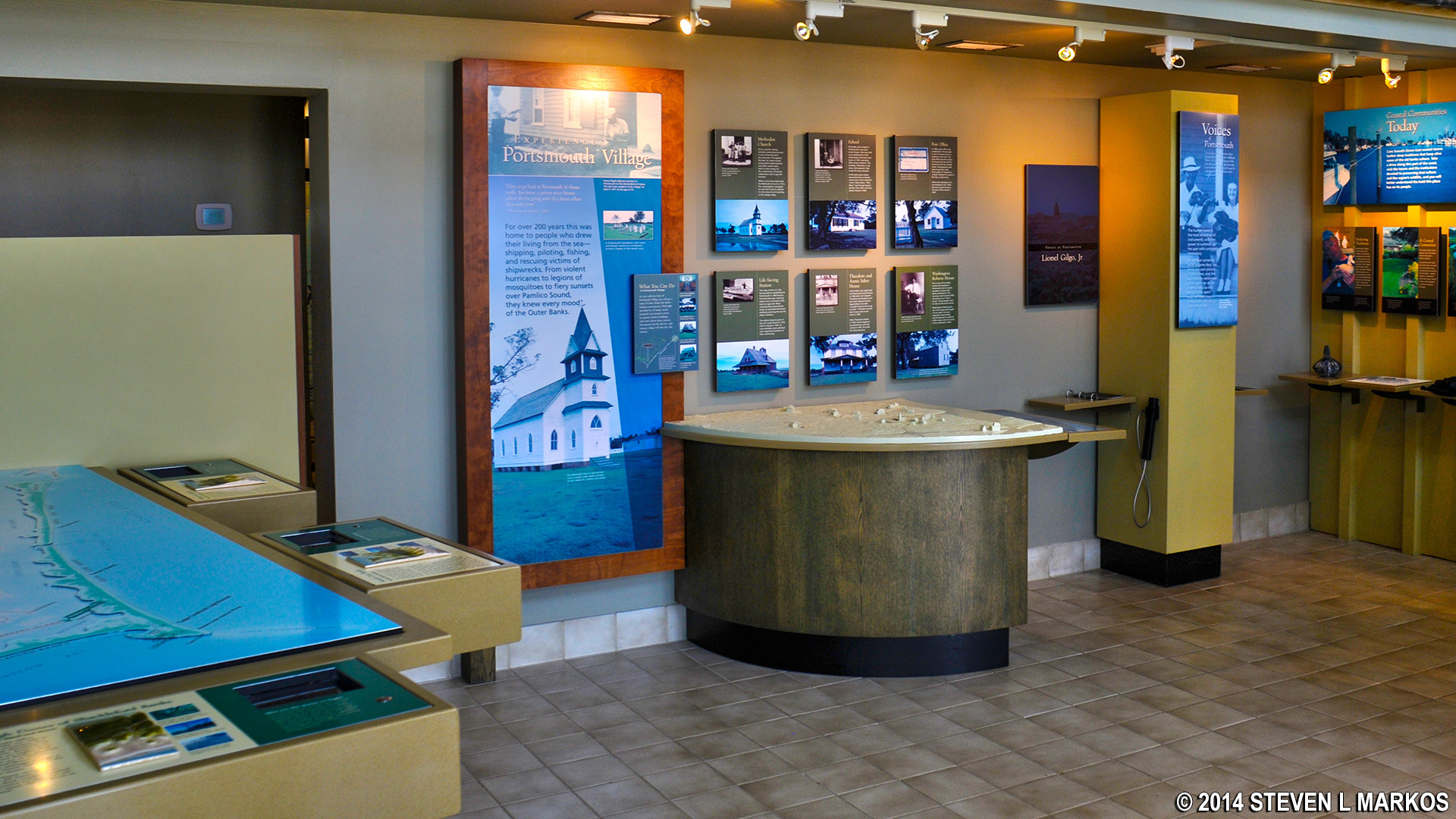 Cape Lookout National Seashore HARKERS ISLAND VISITOR CENTER