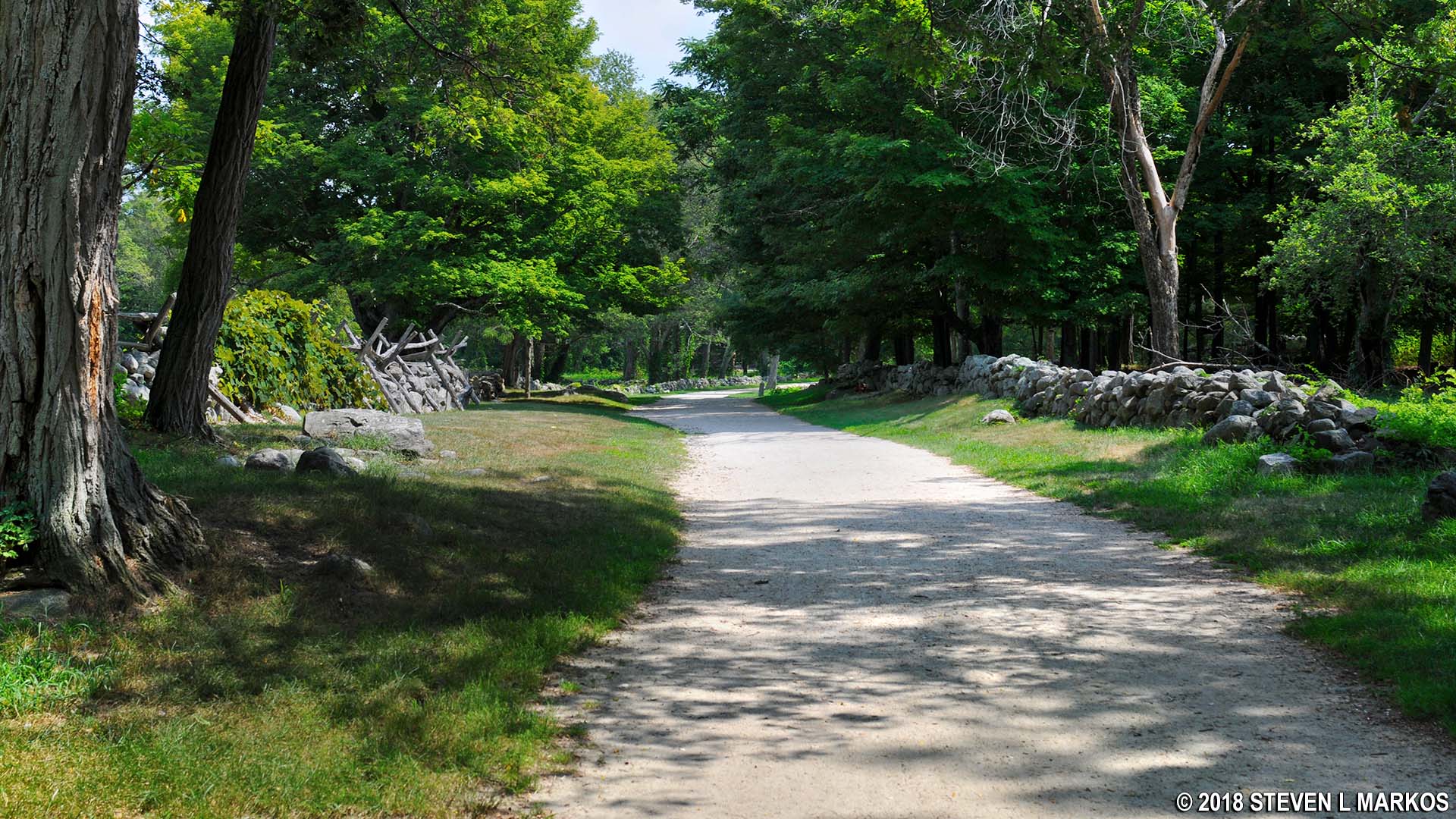 Minute Man National Historical Park BLOODY ANGLE Bringing you