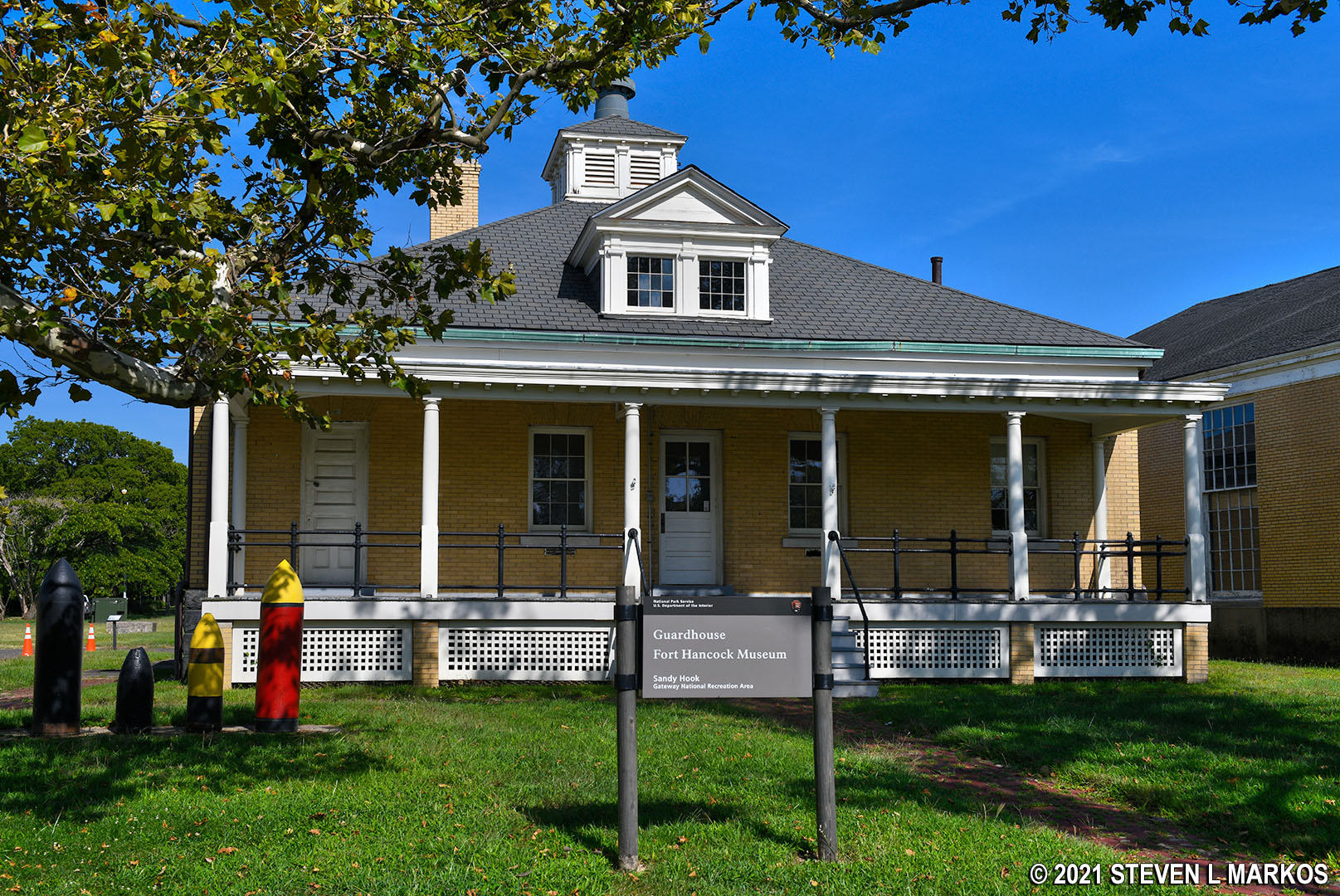 Gateway National Recreation Area GUARDHOUSE AND JAIL AT FORT HANCOCK