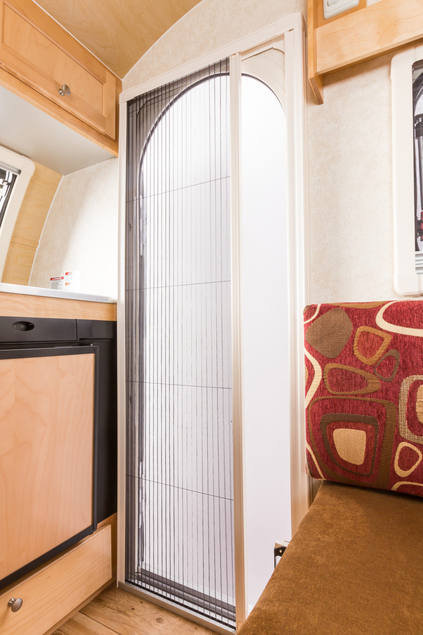 Screen Door nuCamp RV