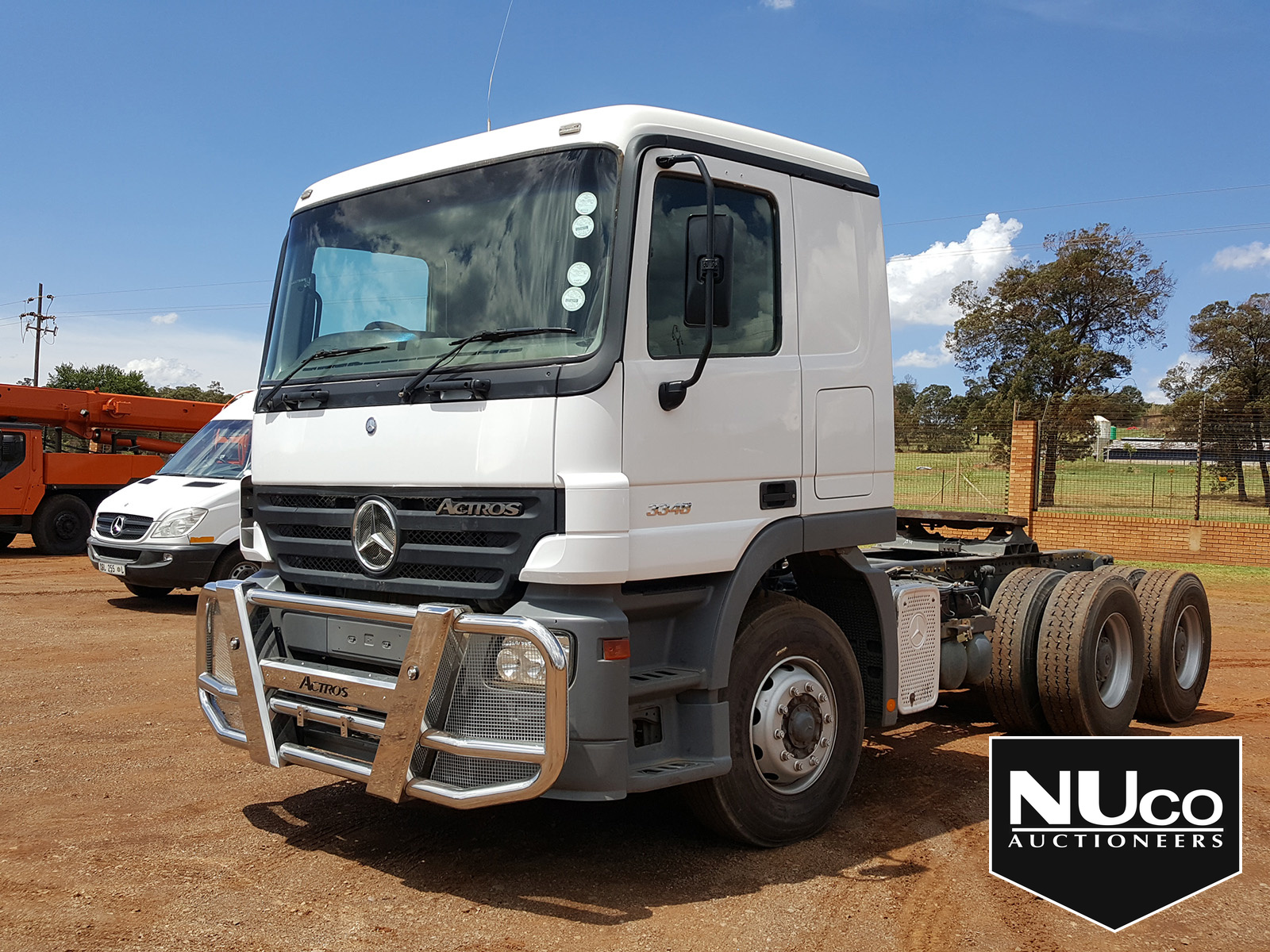 MERCEDES BENZ ACTROS 3348 6X4 HORSE NUco Auctioneers