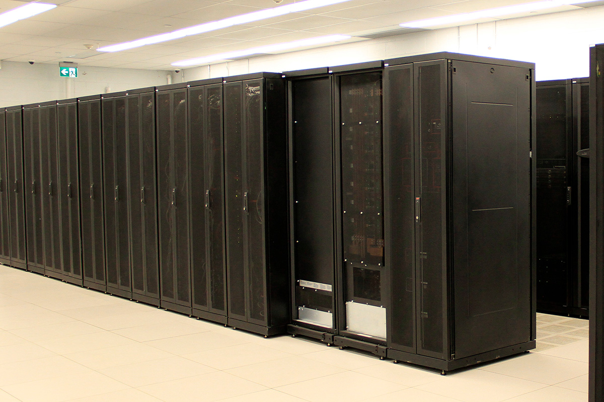 Full Rack Colocation (42U) Full 42U SPACE Datacenter