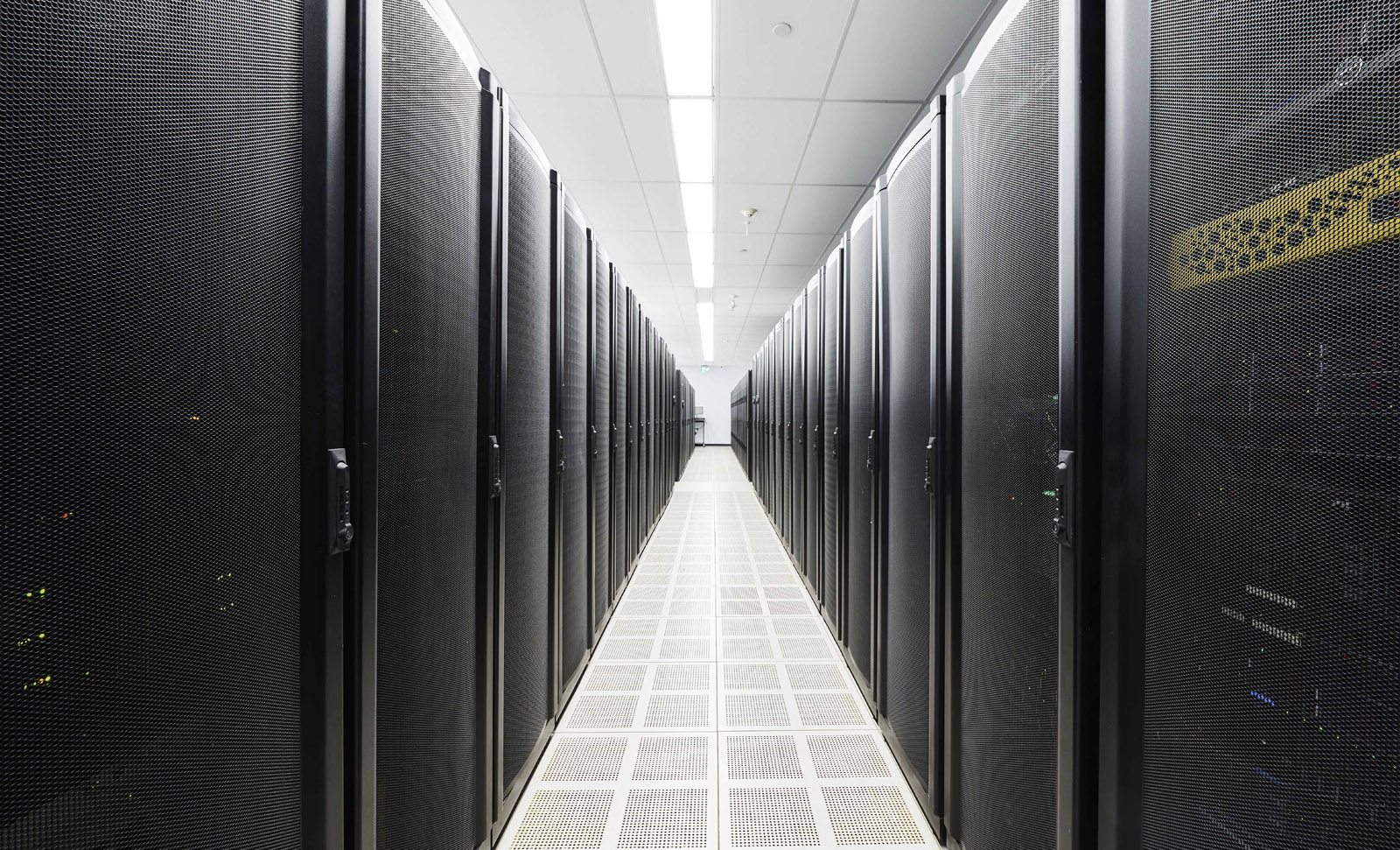 data centre Toronto (11) Toronto's Premium Colocation Datacenter