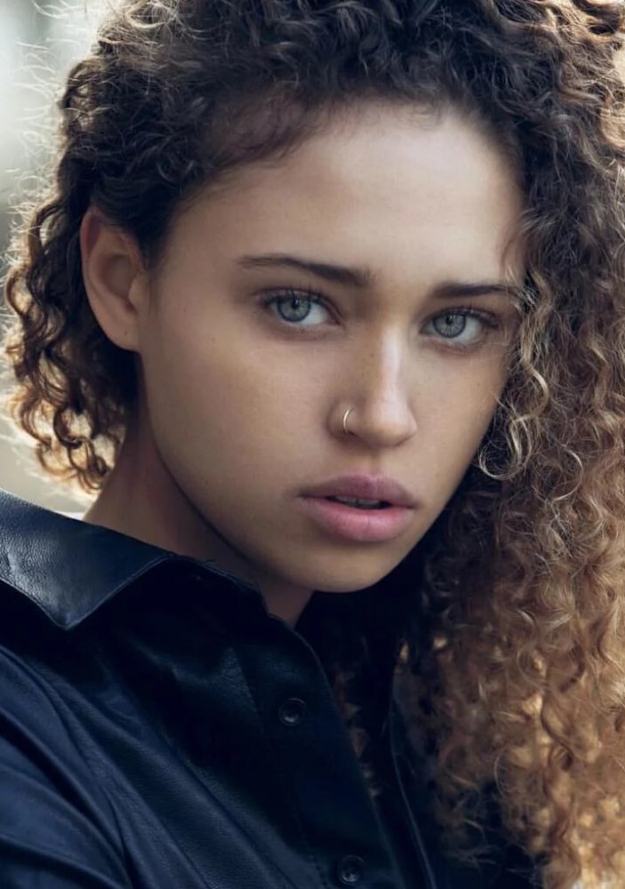 Ella-Rae Smith Nude Photos and Porn Scenes | NudePicsHD