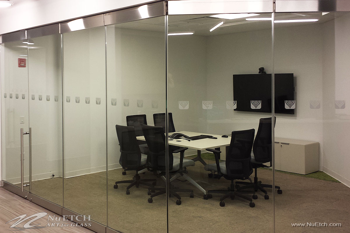 Examples of Distraction Markers NuEtch Art for Glass