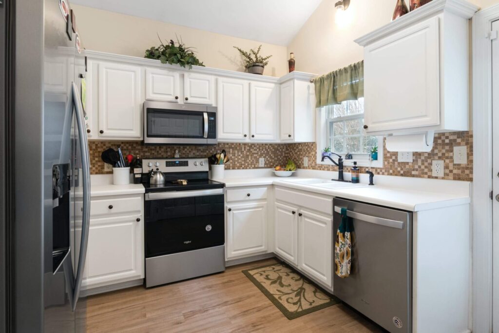 Kitchen Refinishing Companies Near Me Lancaster PA