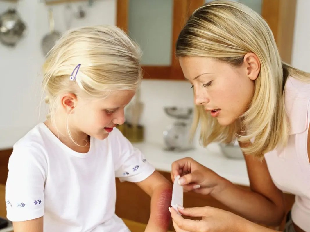 Child First Aid Course Nuffield Academy Medical, Dental & Healthcare Courses