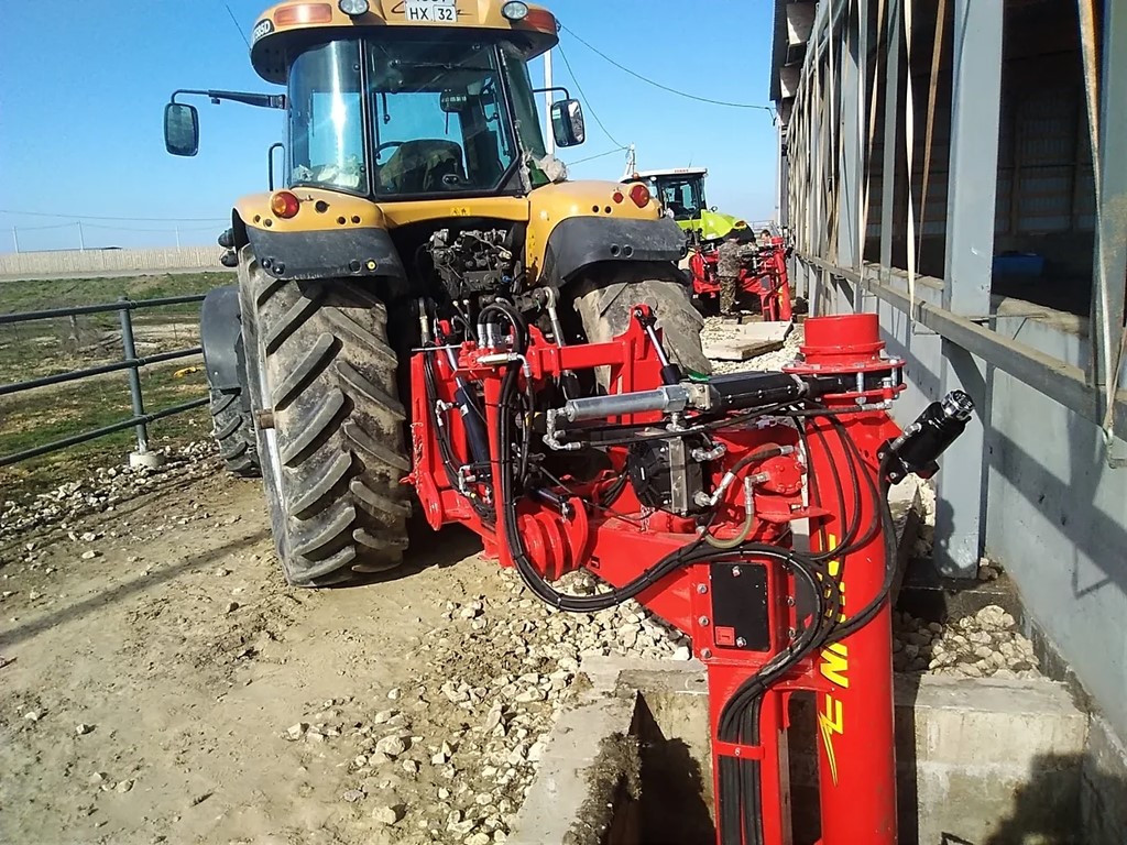 8" Vertical Pit Pump Nuhn Industries Ltd Liquid Manure equipment!