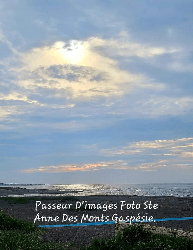 STEANNEDESMONTS, GASPÉSIE Arrêt Nuitée VR