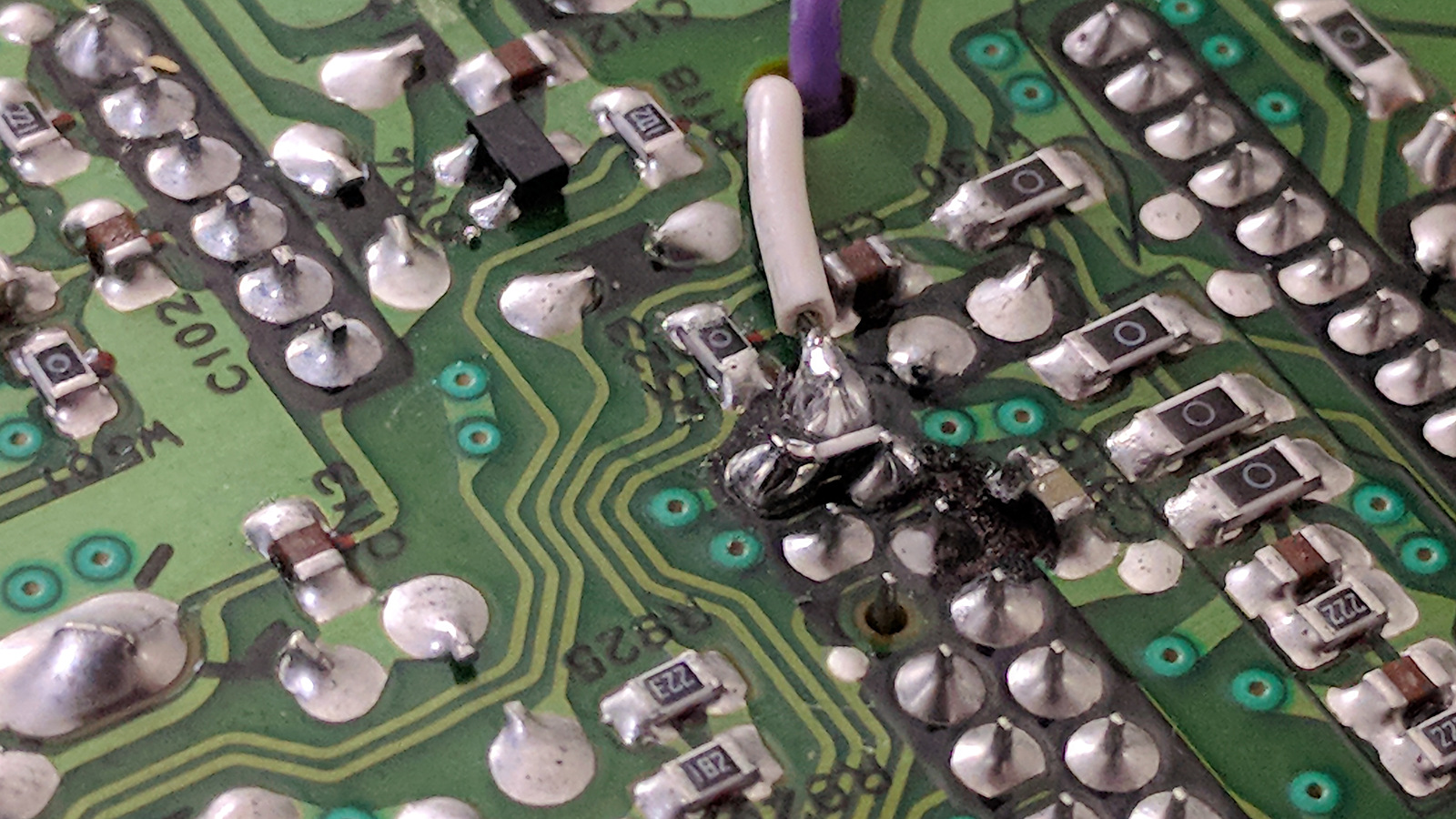 Adding AUX Input to Volvo SC813 Headunit