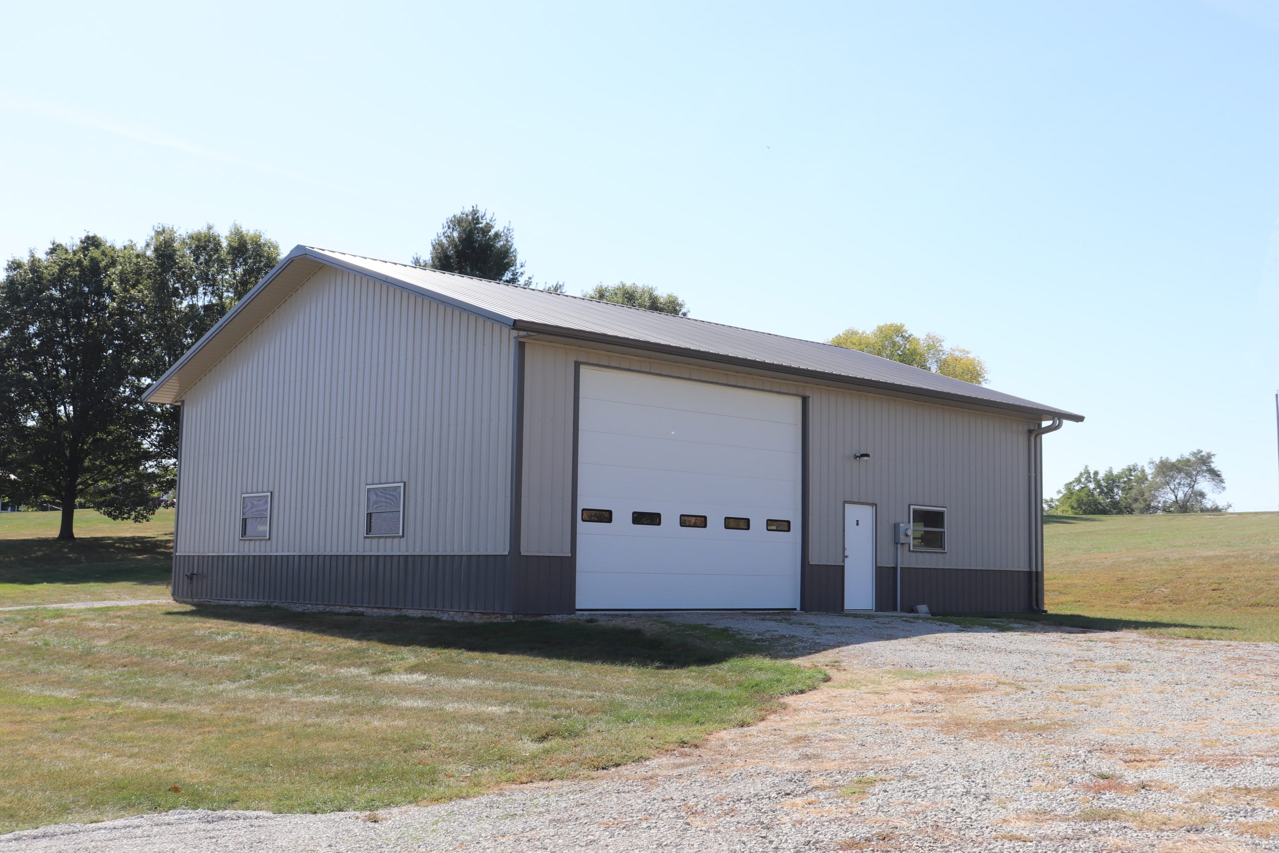 Farm & Agricultural Buildings NuMark Building Corp Pella, Iowa Post