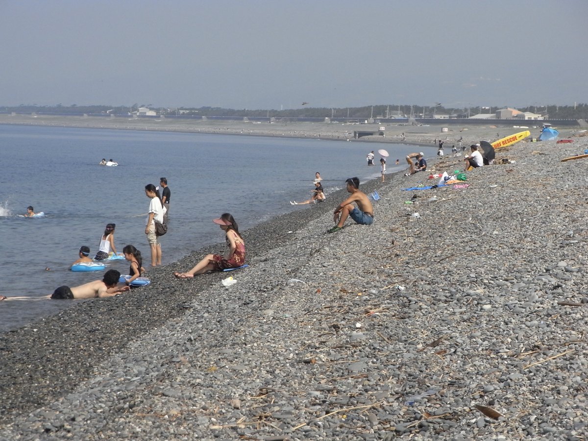 千本浜海水浴場｜見る・遊ぶ｜沼津市公式観光サイト【沼津観光ポータル】