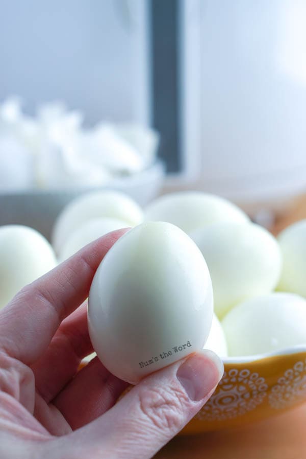 Air Fryer Hard Boiled Eggs Easy to Peel Eggs! Num's the Word
