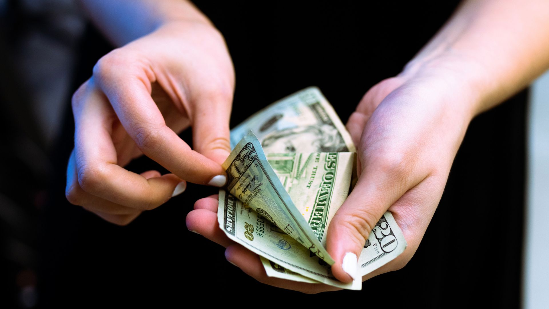 Juno ACH vs. Wire Transfer The Differences