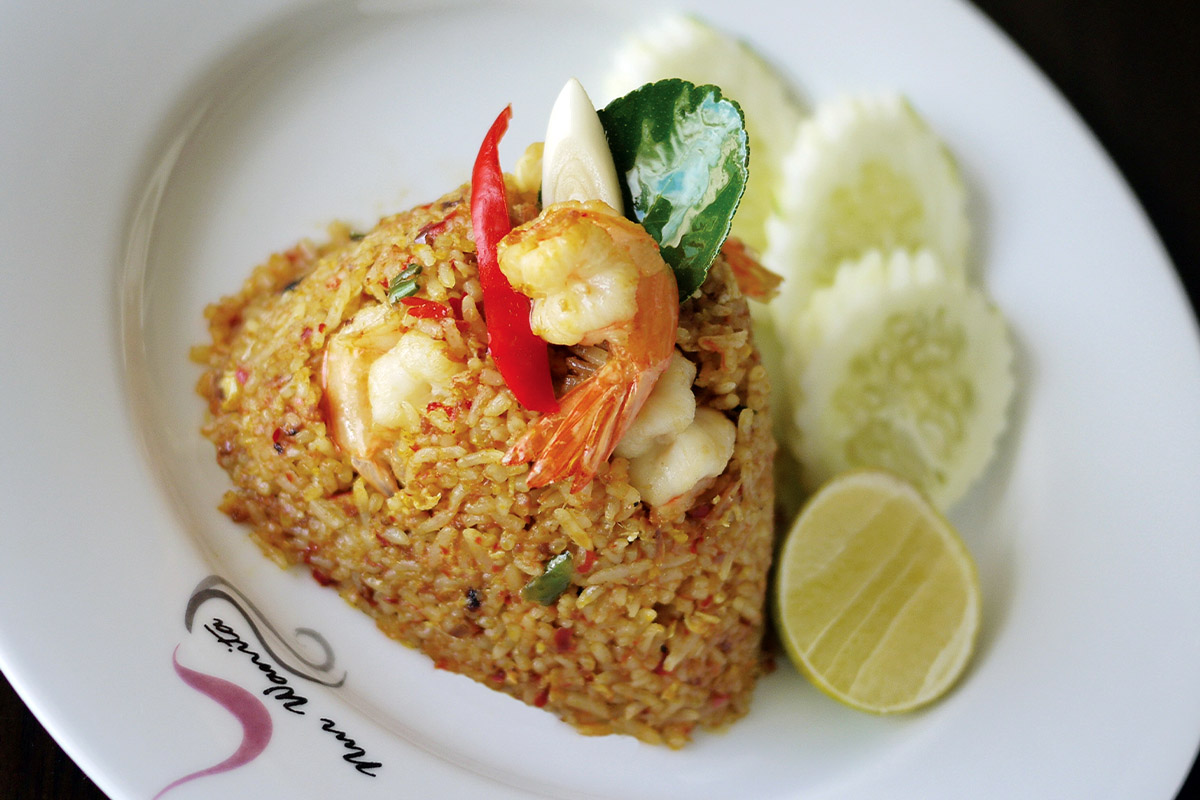 Tom Yum Fried Rice Nur Wanita Restaurant