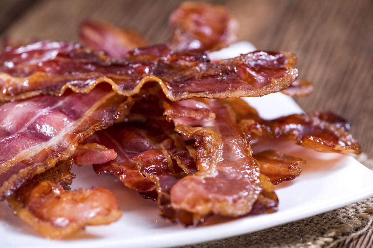 43 Reasons to Eat Bacon Could it Be Good For You? Nutrition Advance