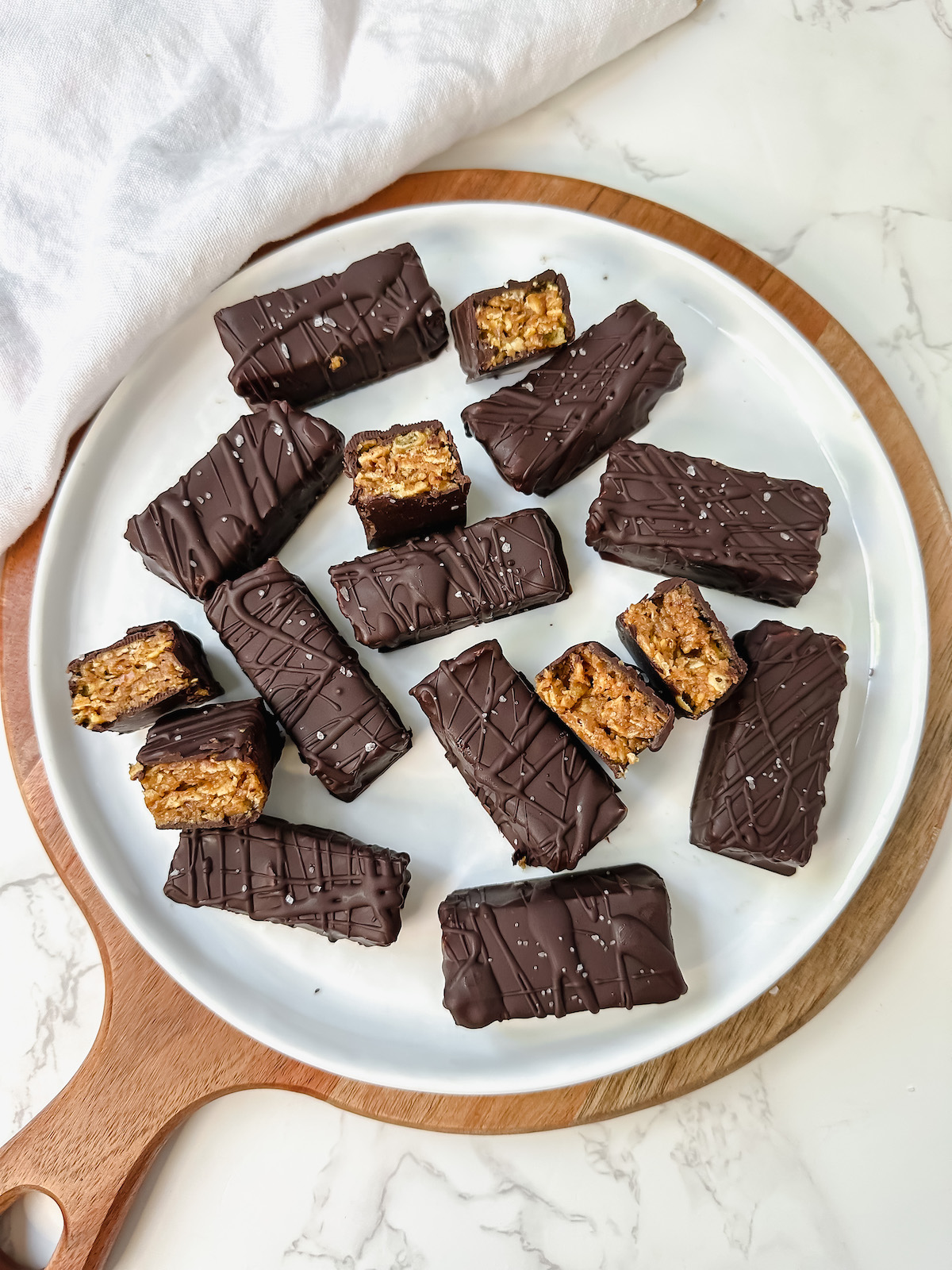 Healthy Homemade Butterfingers (vegan, glutenfree, refined sugar free