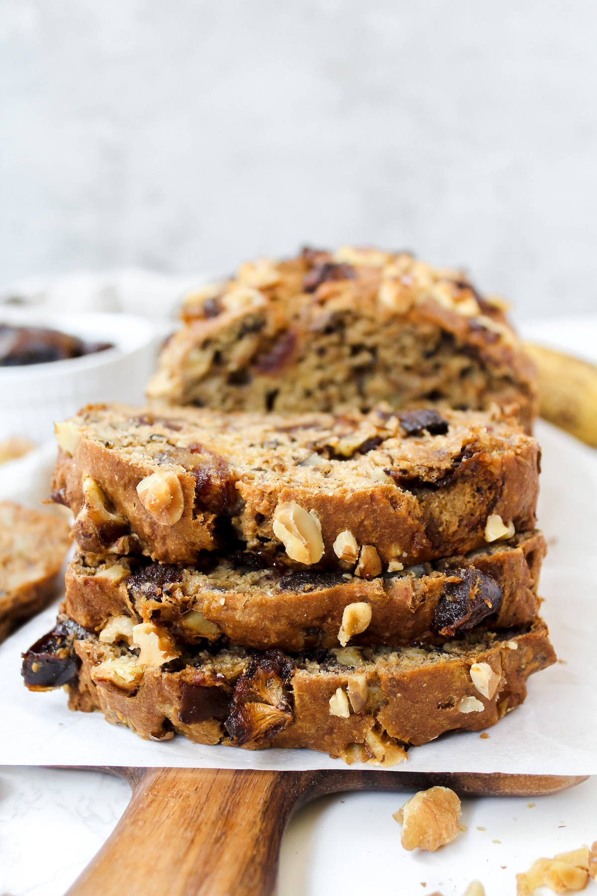 Banana Date Nut Bread (vegan, oilfree, refined sugar free) Nuts