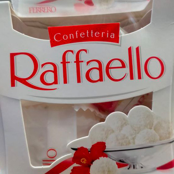 Raffaello 15 Piece Chocolate (Imported) SHAHOOS NUTS