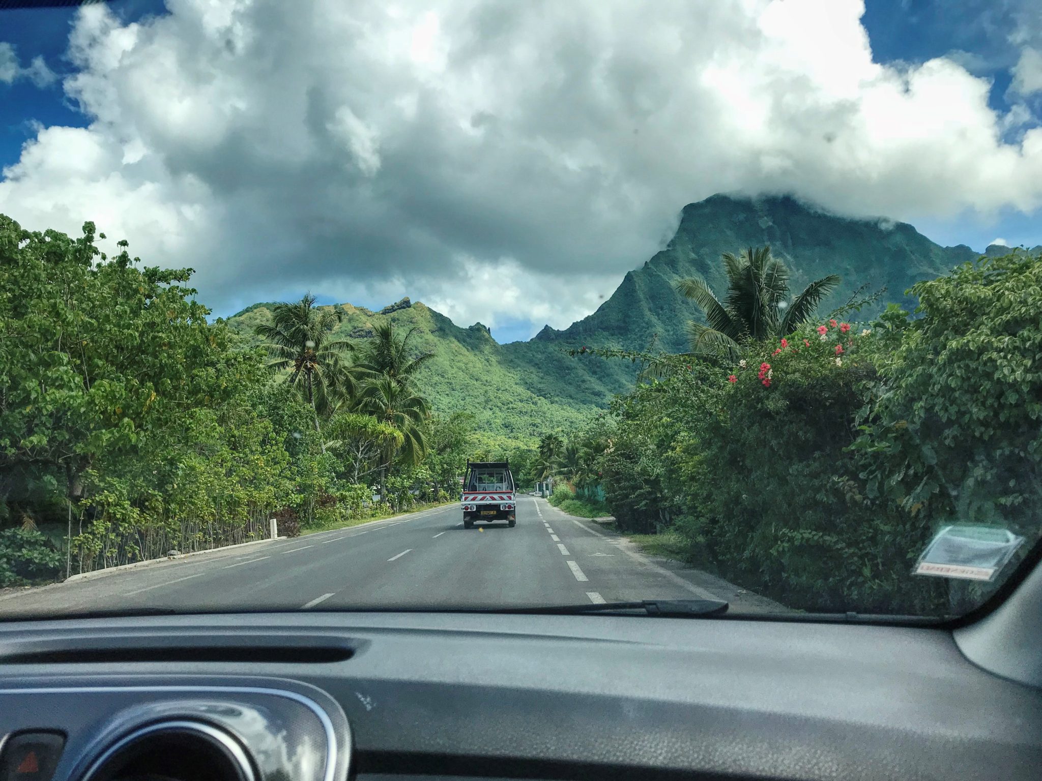 10 Fascinating Facts about Moorea and French Polynesia In a Nutshell... or Two