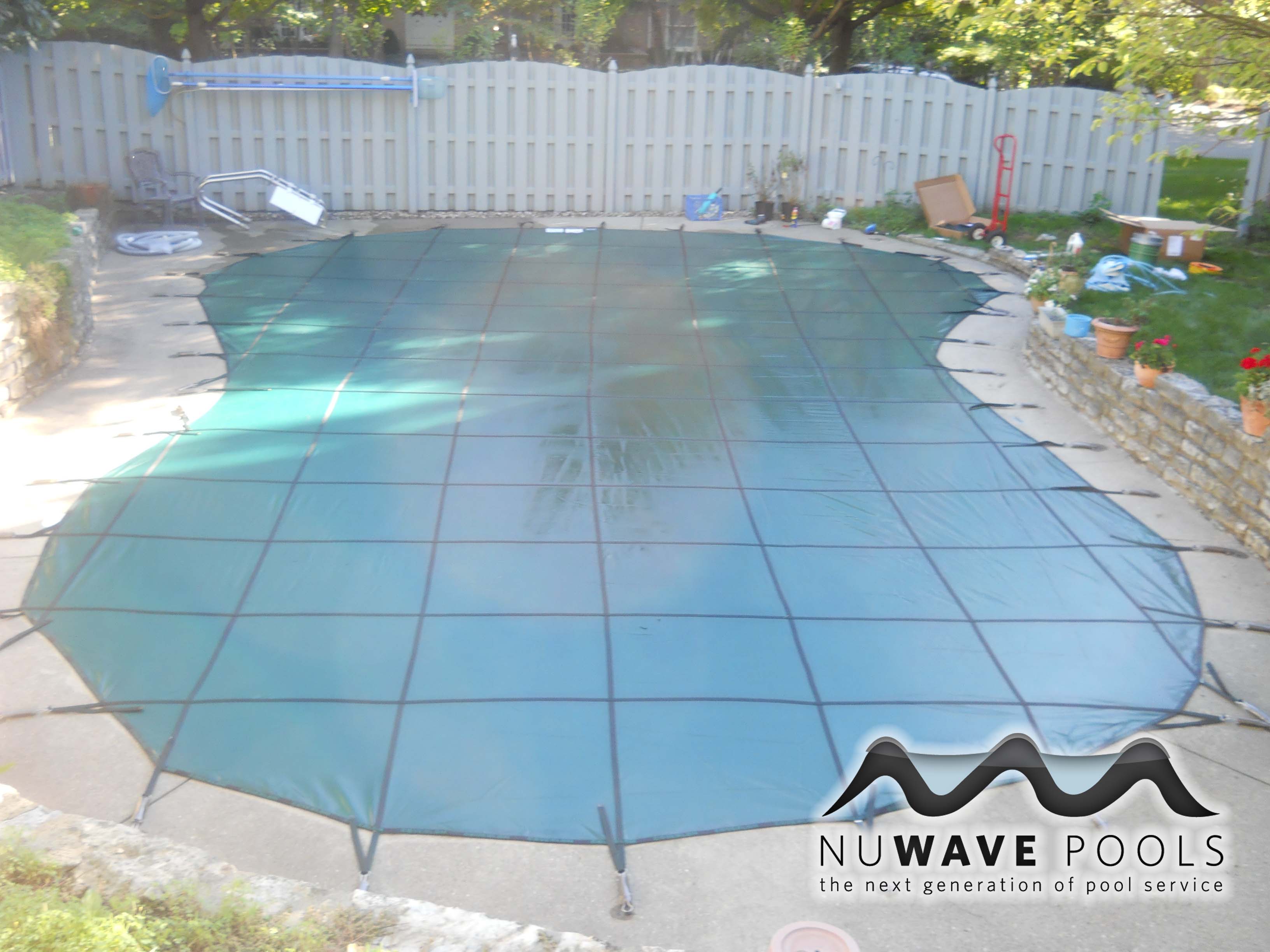 NuWave Pools Kettering Ohio Pool Closing / Winter Mesh Cover