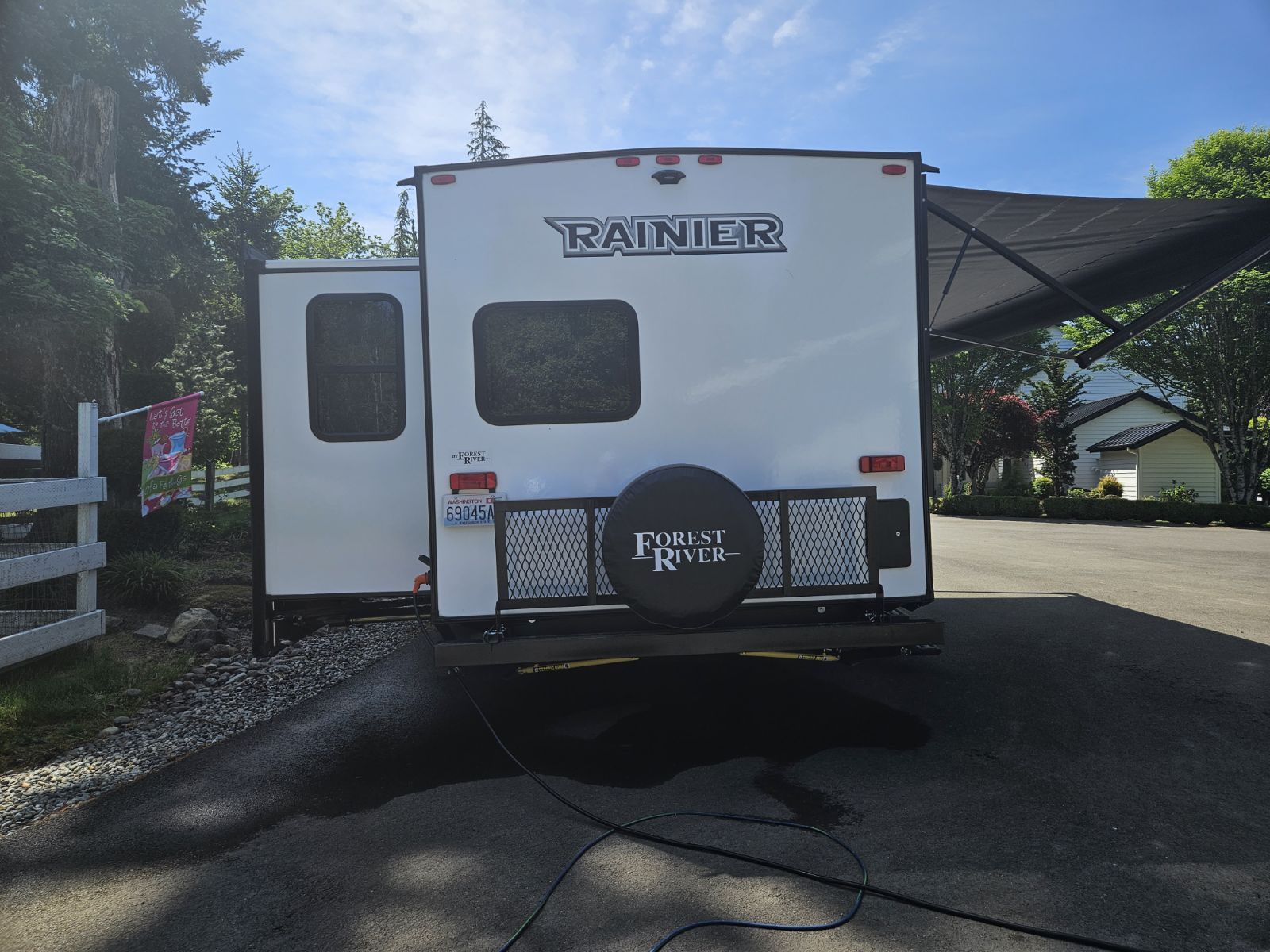 2021 Forest River Rainier 27FK National Vehicle