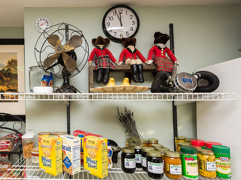 Provisions Lovettsville Farm Store