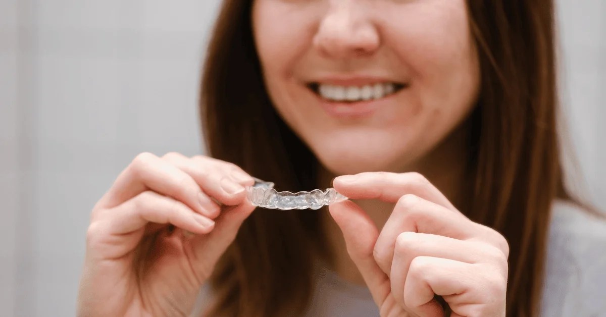Can You Whiten Your Teeth While Wearing Invisalign 1 Invisalign