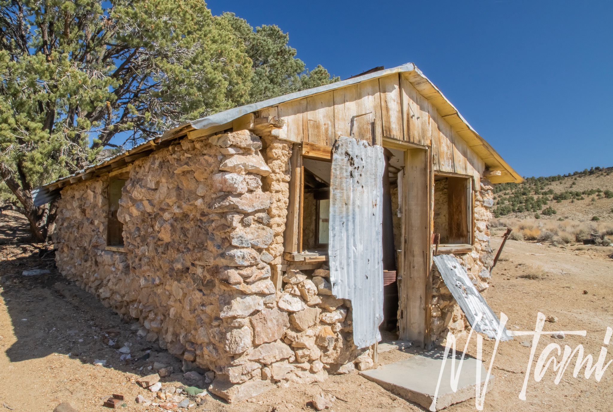 Red Rock Mine, Nevada NEVADA GHOST TOWNS & BEYOND