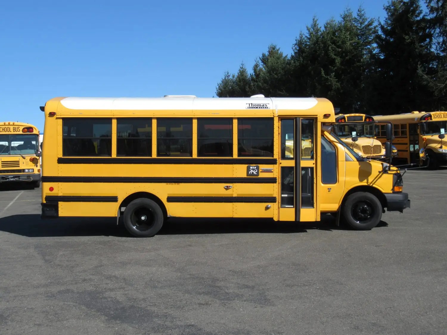 2011 Chevrolet Thomas 30 Passenger School Bus B62292 Northwest Bus