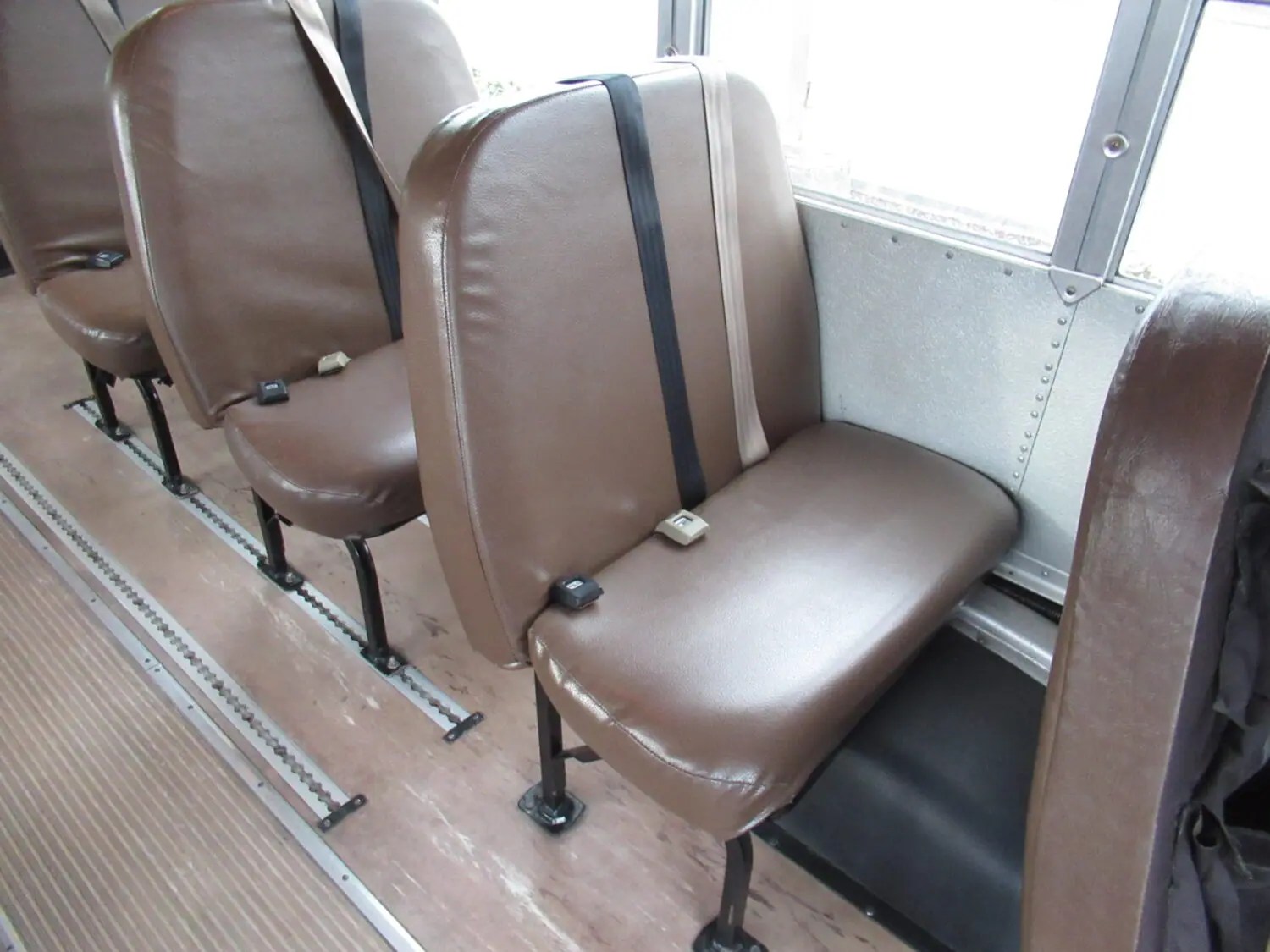 2007 Blue Bird All American 24 Passenger + 1 Wheelchair Short School