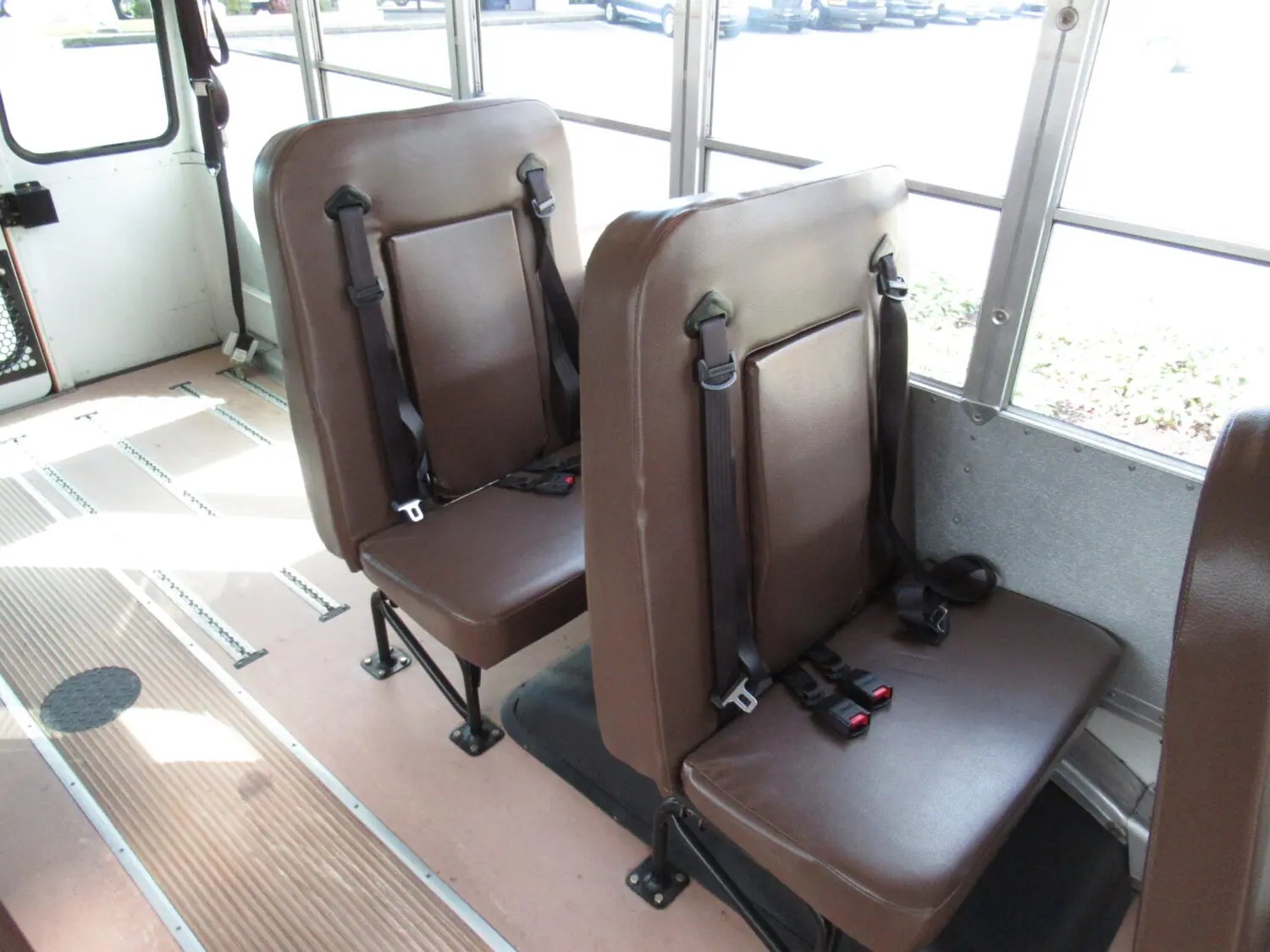 2010 Blue Bird All American Handy Bus 18+ 2 Short School Bus B67195