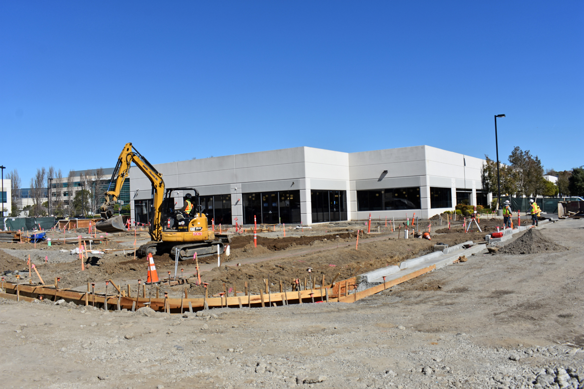 Healthpeak 256 East Grand Amenities Northwestern Design