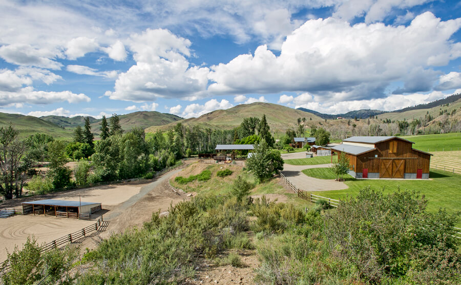 Pipestone Canyon Ranch and Venue Twisp WA Real Estate The