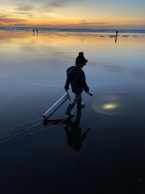OctoberDecember Washington Coast Razor Clam Dig Schedule Tentatively Set