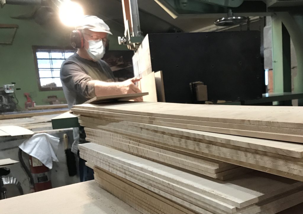 Resawing Northwest Timber