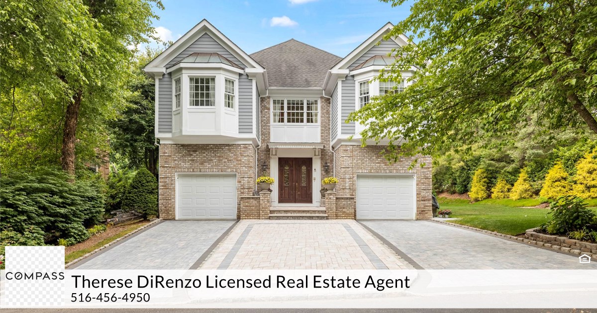 66 Stonehill Dr S, Manhasset, NY 11030