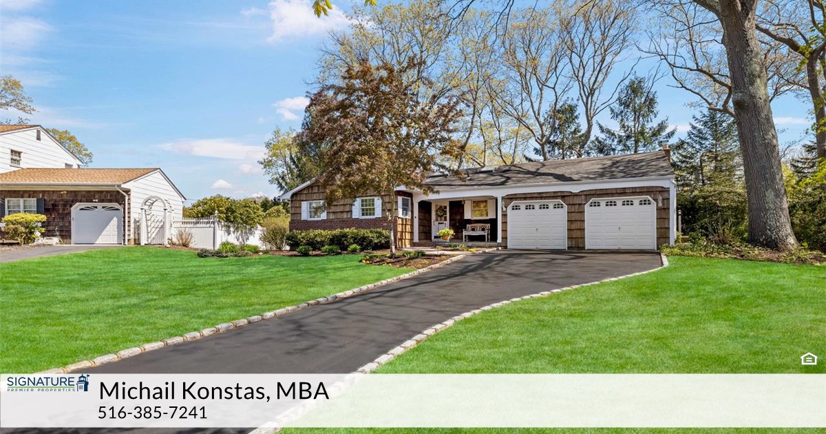 6 Melrose Ct, Commack, NY 11725