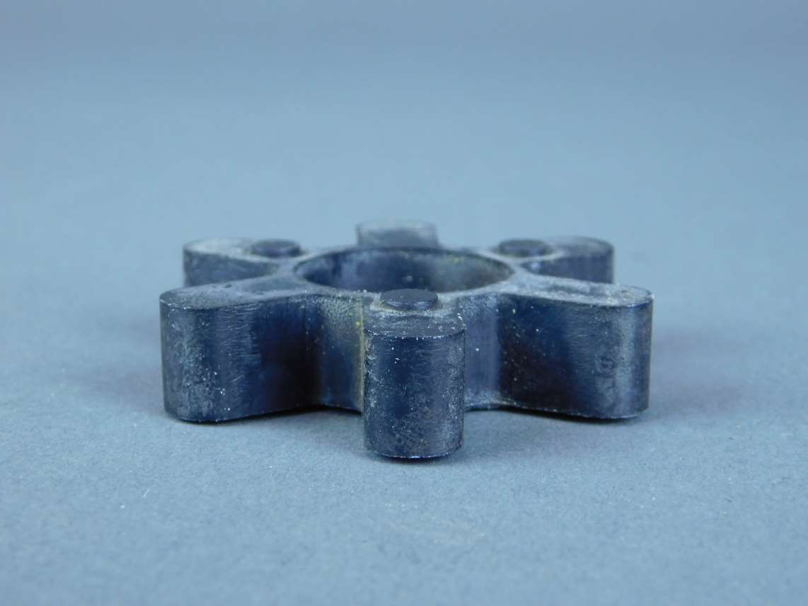 England L090/095N Spider Coupling Insert GPM Surplus