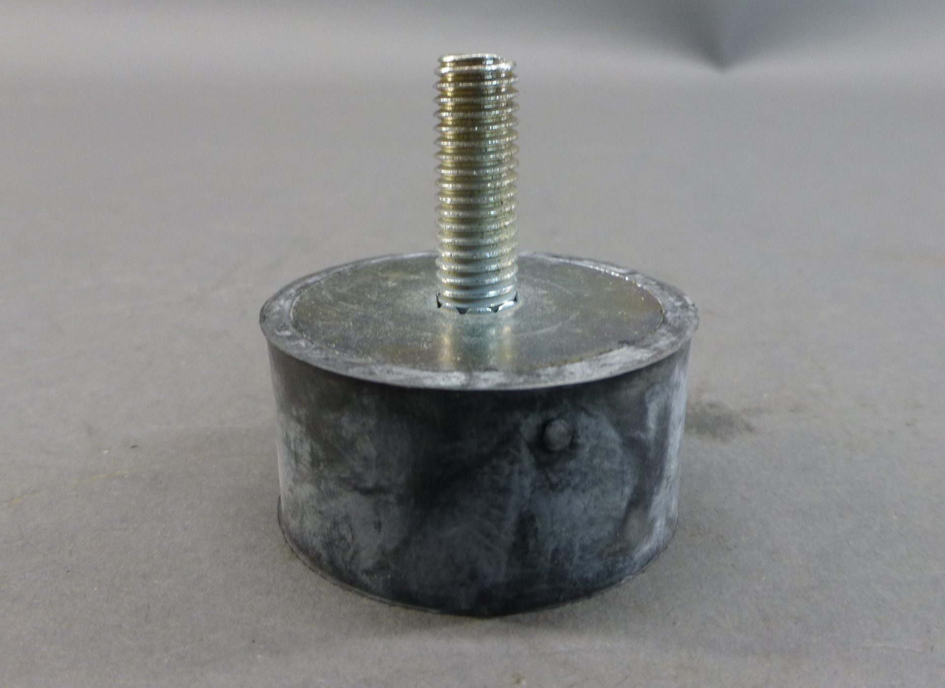 *Lot of 6* McMasterCarr Rubber Feet GPM Surplus