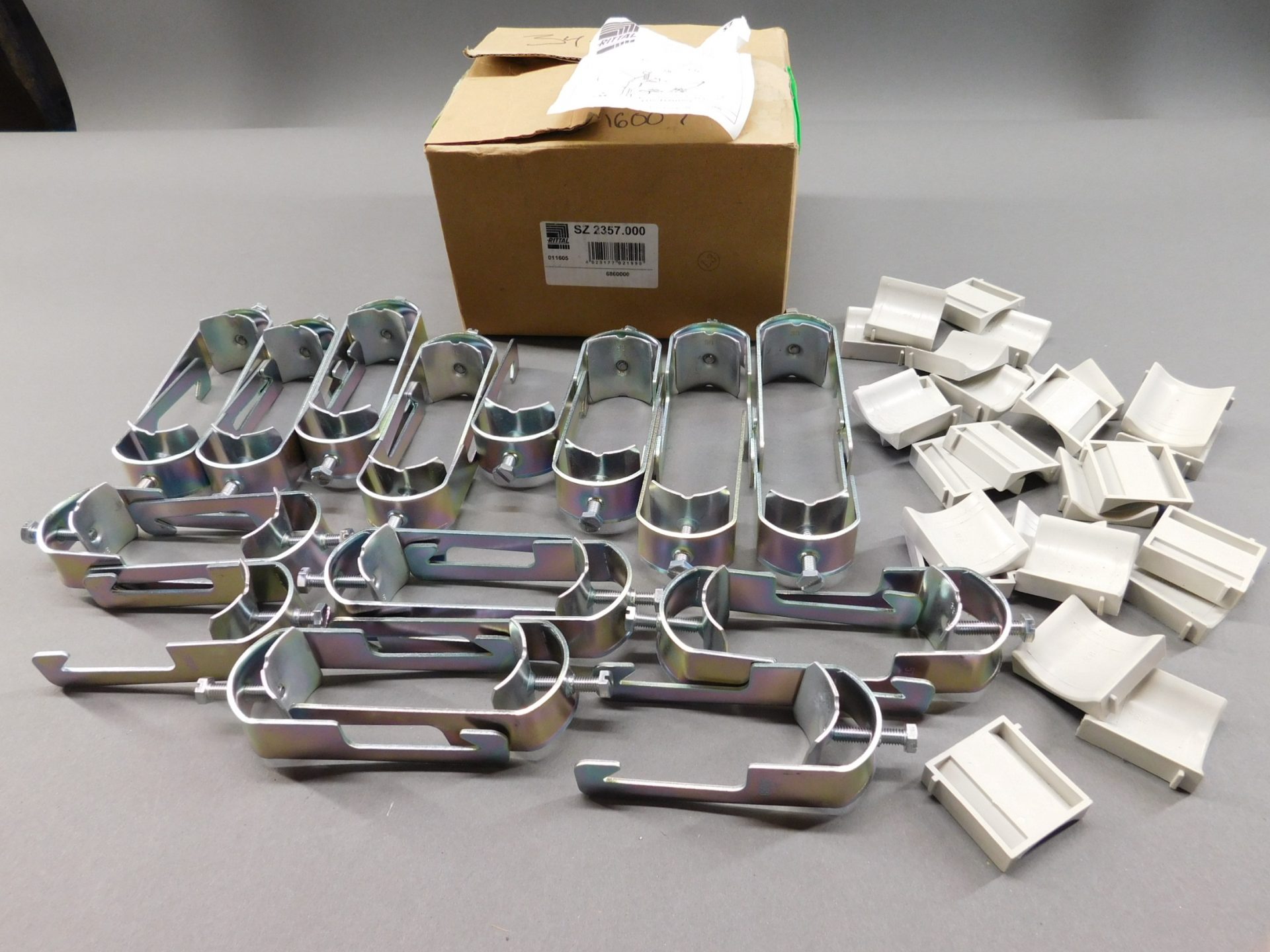 *Box of 25* Rittal SZ 2357.000 Cable Clamps 3438mm Fasten to Cable