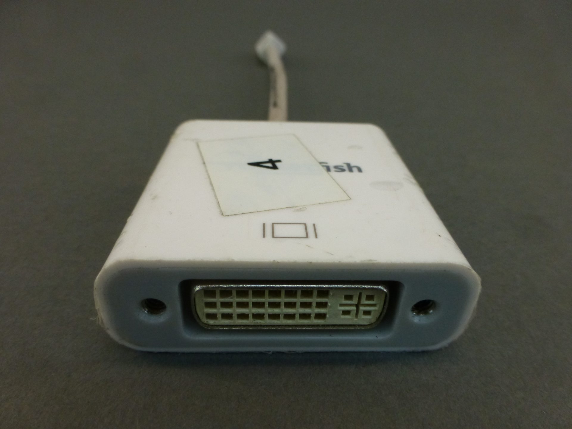 Rocketfish RFAP306 Mini Display Port to DVI Adapter GPM