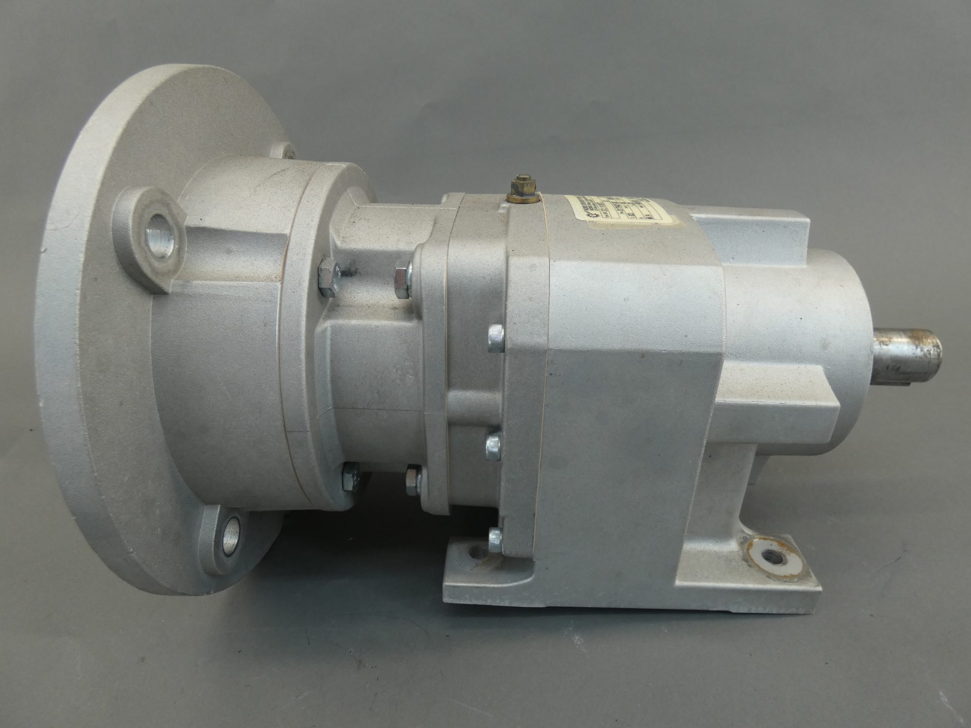 4.661 NORD Drivesystems SK 372.1 N180TC Gear Reducer Box GPM Surplus