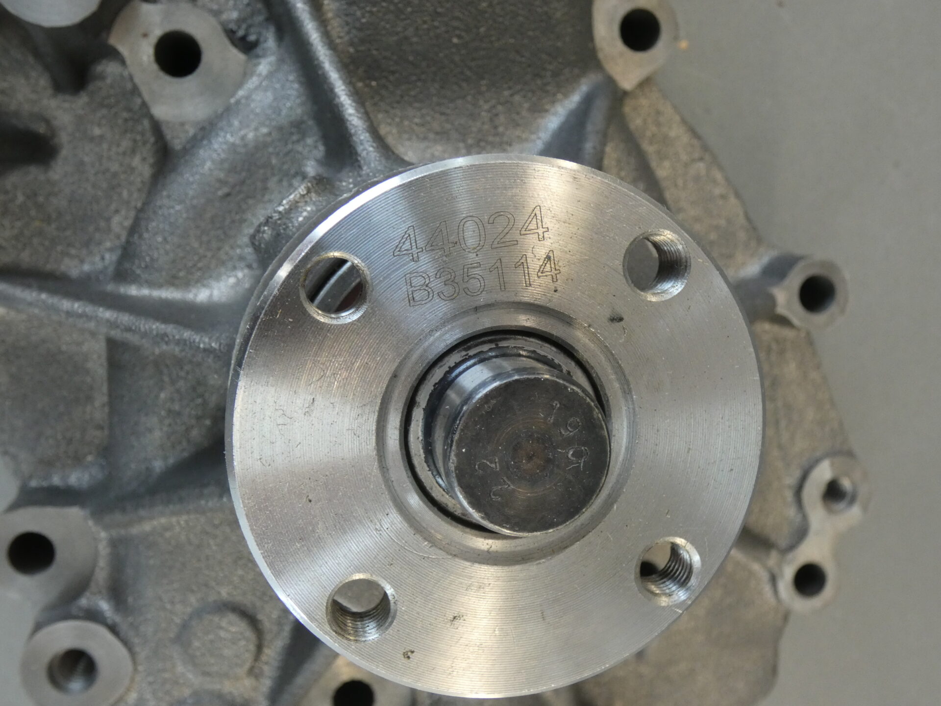 Gates 44024 Engine Water Pump, Standard GPM Surplus