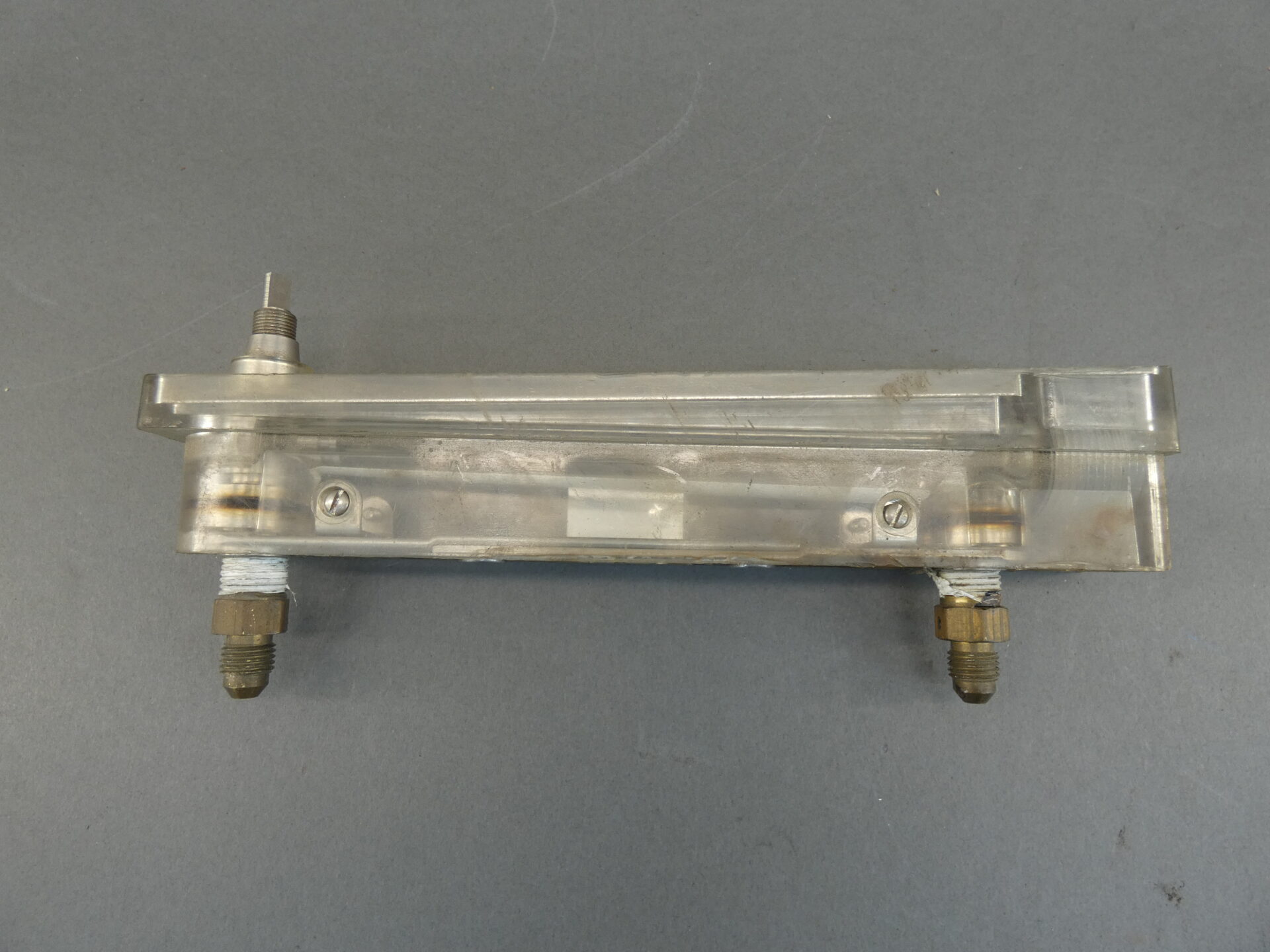 Dwyer SCFH Air RMB Series Flow Meter GPM Surplus