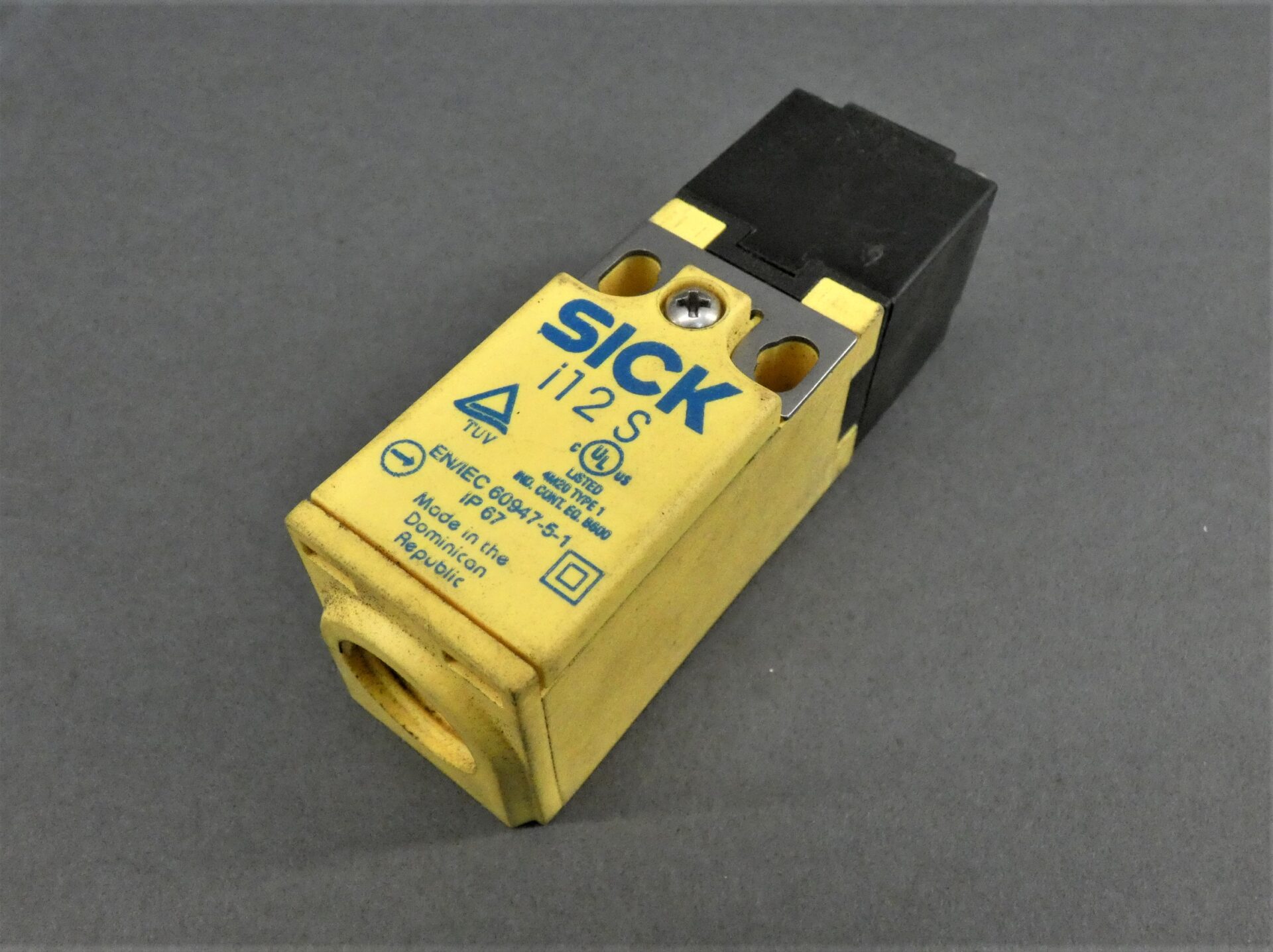 SICK i12SA113 Solenoid Interlock Safety Switch IP67 GPM Surplus
