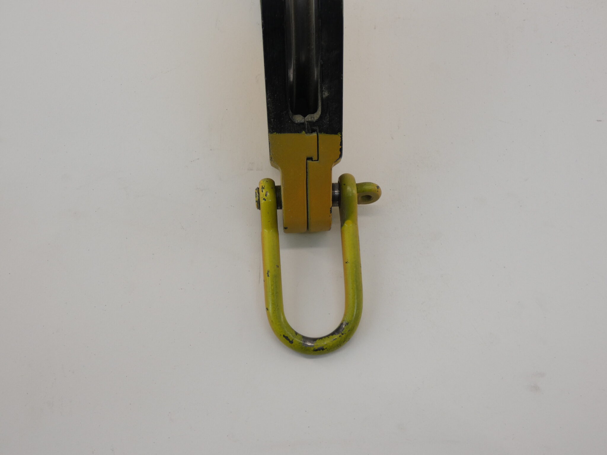 AMC SBS 5000 Yellow Pulley, 3600LBS, 1500LBS GPM Surplus