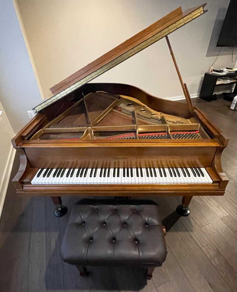 *SOLD* Baldwin Grand Piano Piano for sale